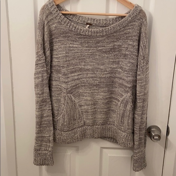 Free People Sweaters - Free People scoop neck sweater